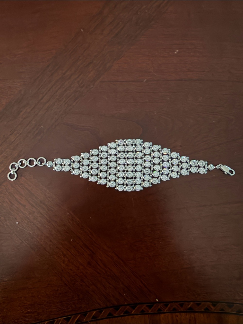 Henri Bendel Crystal Mesh Bracelet in NWOT Condition